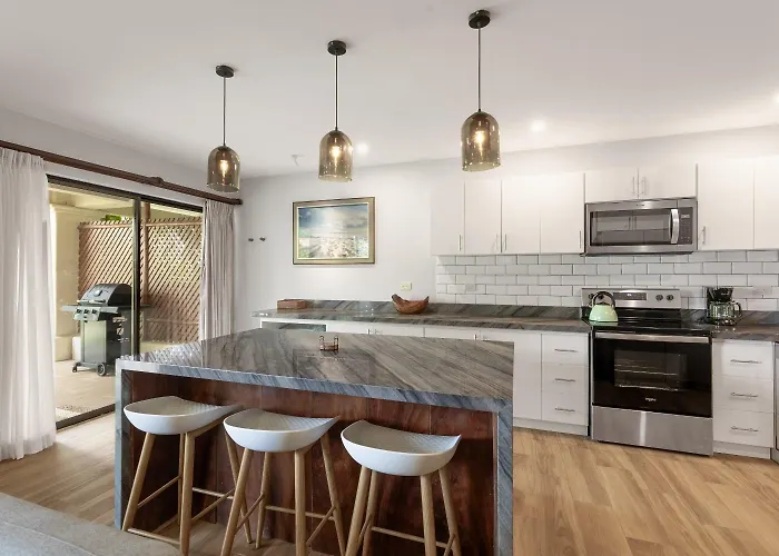 The Sky Deck 2bed25bath * Coco