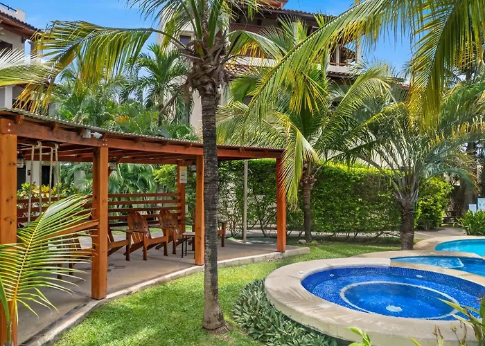 The Sky Deck 2bed25bath * Coco