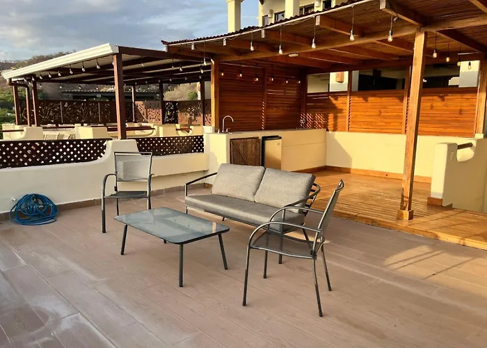 The Sky Deck 2bed25bath